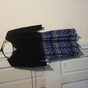Mid sleeve lace dress, blue, black, white, gray, XL but more like a M/L